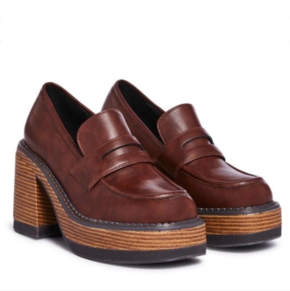 dELiA*s Brown Platform Penny Loafers with Chunky Heel